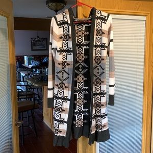 Hooded long sweater jacket